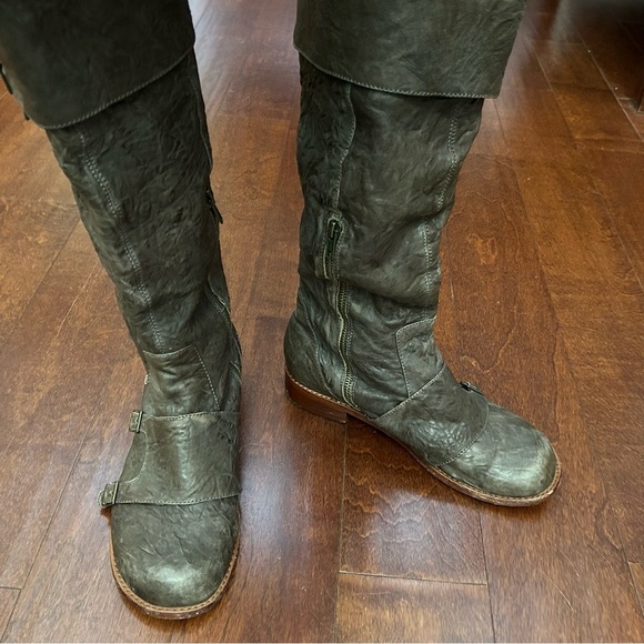 Gee Wawa Anthropologie Whimsigoth Green-ish Brown Monk Strap Boots, Size 10 - Picture 3 of 16